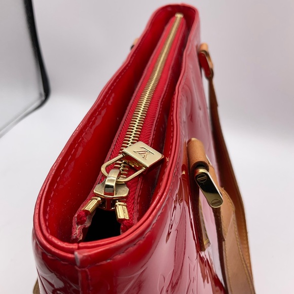 Louis Vuitton Monogram Vernis Houston LV Logo Red Patent Tote Bag - Picture 3 of 16